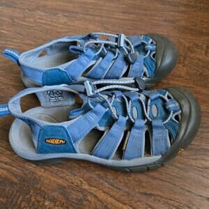 KEEN Newport H2 Sandals Water Shoes Women's Sz 6 Blue Gray